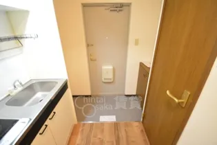 ホープヒル上山手【2階】の玄関