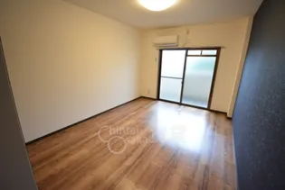 ホープヒル上山手【2階】の寝室