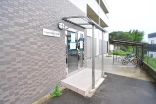 ホープヒル上山手【2階】の玄関