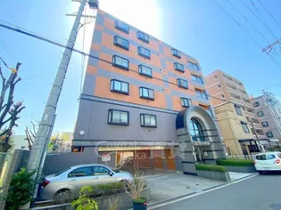 大阪府大阪市東淀川区小松2丁目【マンション】の外観