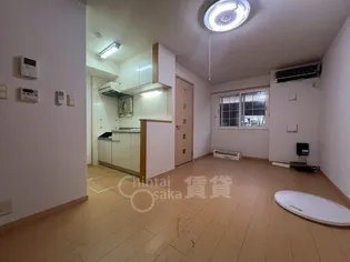 プレアルス【1階】の居間