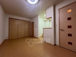 プレアルス【1階】の居間