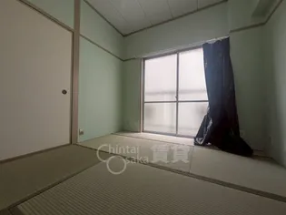 鳥飼マンション【2階】の居間