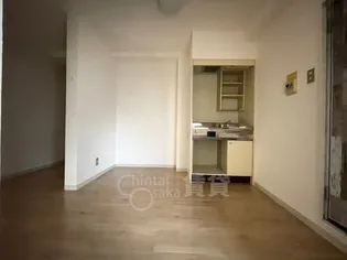 アイシス服部【3階】の居間