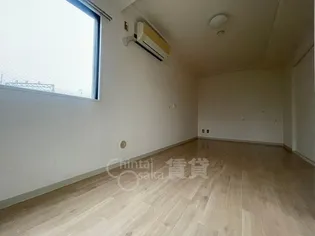 アイシス服部【3階】の居間