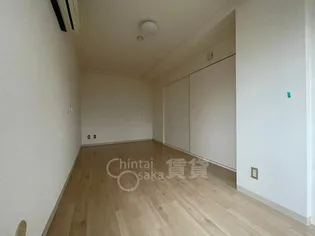 アイシス服部【3階】の居間