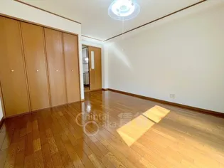 メゾンササキ【1階】の居間