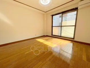 メゾンササキ【1階】の寝室