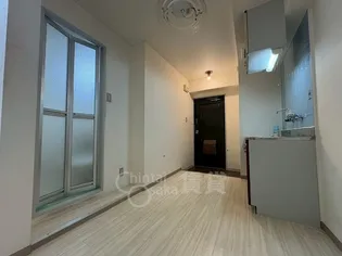 センチュリー新大阪【10階】の居間