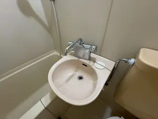 センチュリー新大阪【10階】の内装