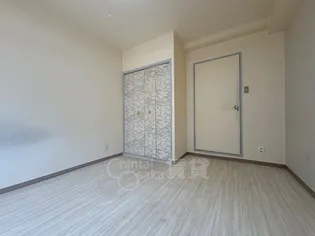 センチュリー新大阪【10階】の居間