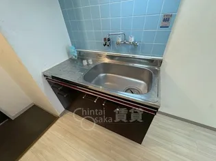 センチュリー新大阪【10階】のキッチン