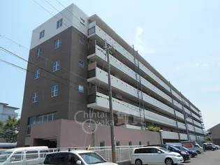 マンション・フォルツーナ【3階】の外観