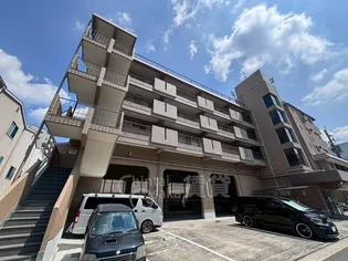 寿マンション【4階】の外観