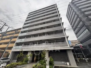 コンフォリア江坂広芝町【7階】の外観