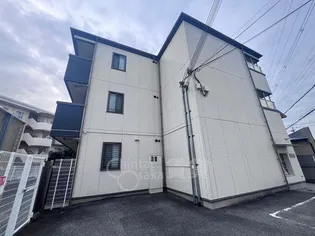 カピラ【2階】の外観