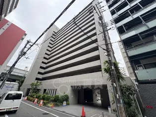 レジディア西天満【6階】の外観