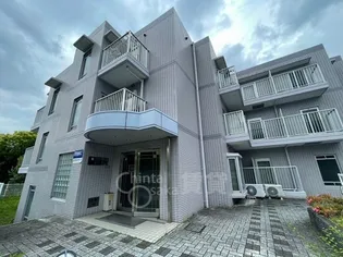 六龍苑岡町【1階】の外観