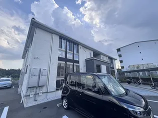 アースガーデン【1階】の外観