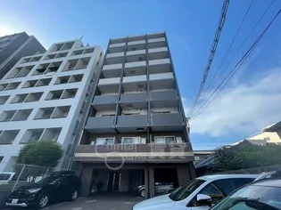 大阪府吹田市片山町1丁目【マンション】の外観