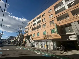 コルナス西館【6階】の外観