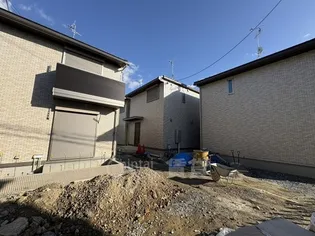 兵庫県川西市下加茂1丁目【一戸建】の外観