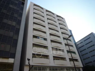 グランドマンションニュー大阪 【10階】の外観