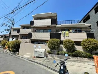 ロイヤル清風荘【1階】の外観