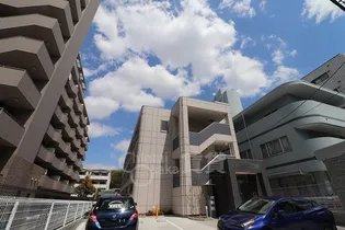 クリスタルマンション【1階】の外観