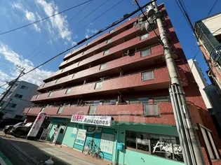 ヴィラエスポアール【2階】の外観