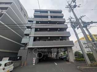 レジデンスKU【4階】の外観