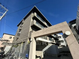 シャングリラみつもと【2階】の外観