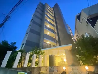 ウィスタリア三国の画像