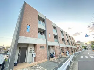 東泉丘タウンハウスの画像