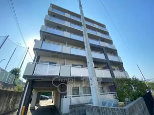 マンションクォーレ【5階】の外観