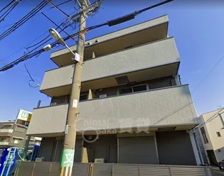 震雲マンション【1階】の外観