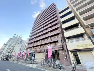 マイルド新大阪レジデンス3号館【3階】の外観