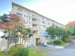 箕面粟生第2住宅2号棟の画像
