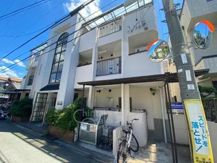 大阪府池田市空港1丁目【マンション】の外観