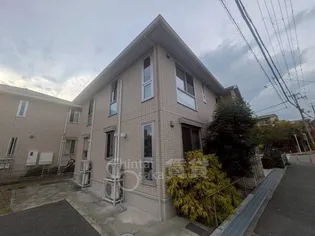 メープルヒル【1階】の外観