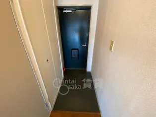 セレコート箕面【4階】の玄関