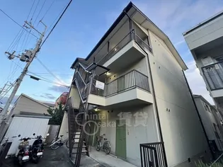 第2村西マンション【2階】の外観