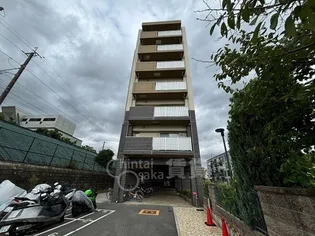 大阪府吹田市千里万博公園【マンション】の外観