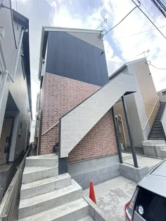 ブラウニー【1階】の外観