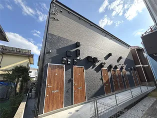 ブルームタウン【2階】の外観