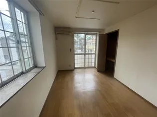 エトワール弐番館【1階】の外観