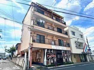 フローラ真菅の画像