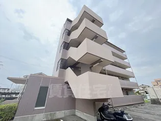 富士ロイヤルアベニュー【3階】の外観