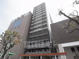 プレサンスコウベグレンツ【7階】の外観