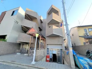 スカイロード東寺【2階】の外観